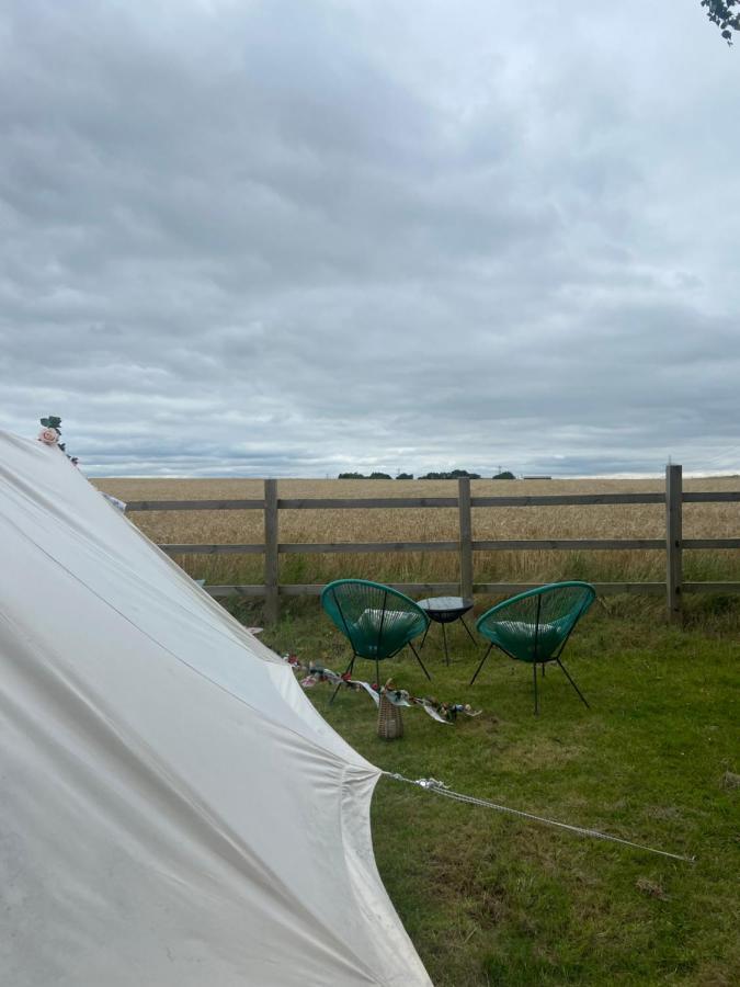 Готель Country Bumpkins Luxury Glamping Wellingore Екстер'єр фото