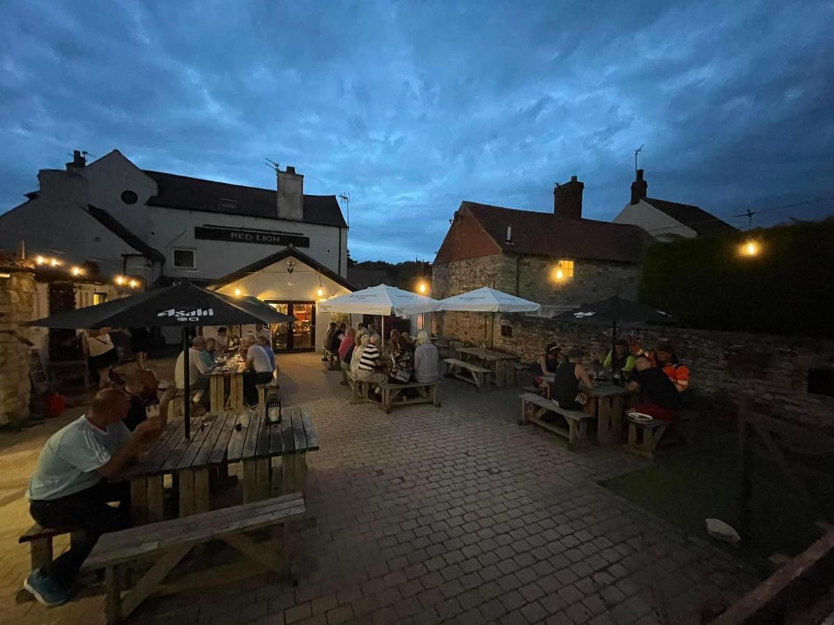 Готель Country Bumpkins Luxury Glamping Wellingore Екстер'єр фото