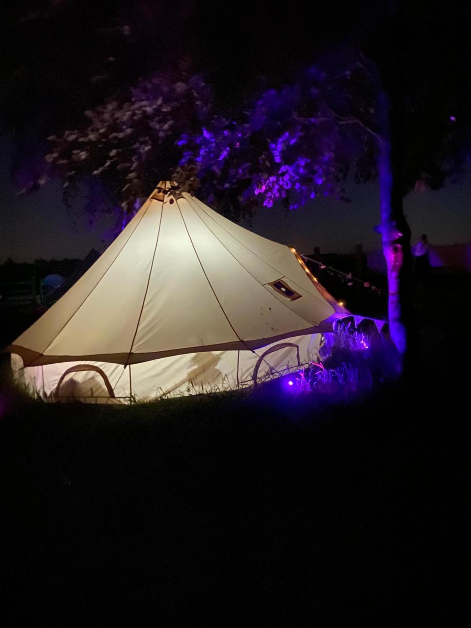 Готель Country Bumpkins Luxury Glamping Wellingore Екстер'єр фото