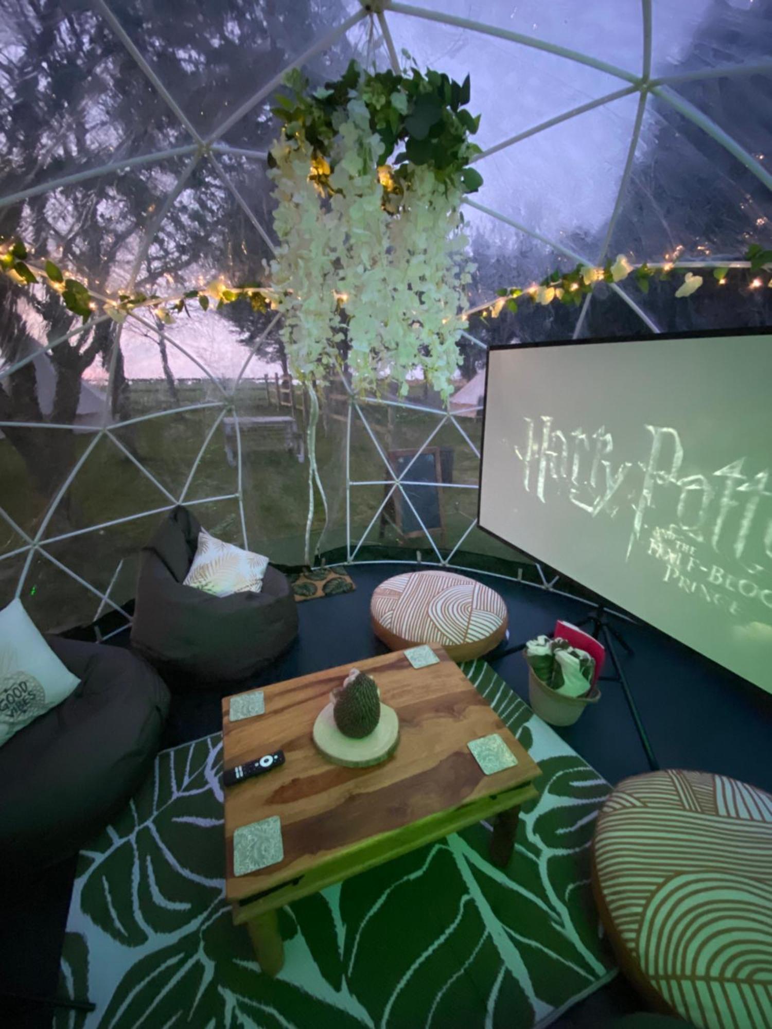 Готель Country Bumpkins Luxury Glamping Wellingore Екстер'єр фото